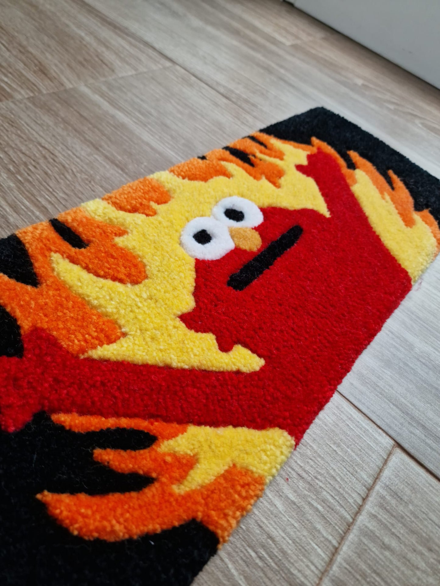 Apoyabrazos Elmo Meme